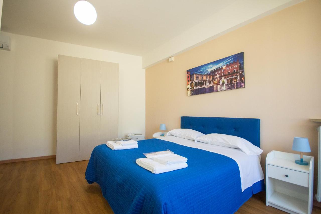 Sciesa Guest House เวโรนา ภายนอก รูปภาพ